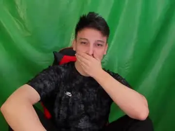 Chaturbate Live Sex Cam of justin_time111