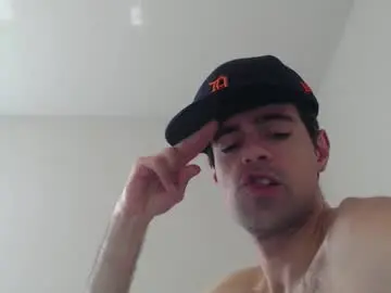 Chaturbate Nude Webcam of michmark23