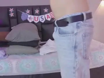Chaturbate Free Live Porn of mikaelslow