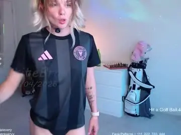 Chaturbate Live Sex Cam of petitebrat