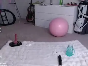 Chaturbate Best live sex cam show of petitebrat