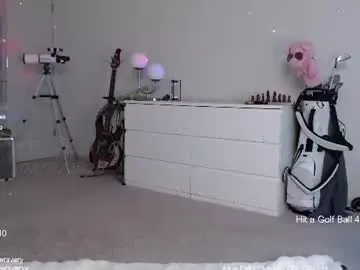 Chaturbate Live Sex Cam of petitebrat