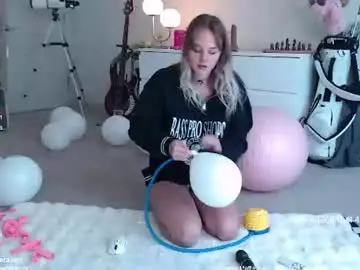 Chaturbate Best live sex cam show of petitebrat