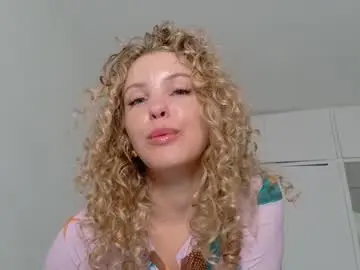 Chaturbate Free Live Porn of theislandgirl