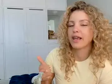 Chaturbate Adult Webcams of theislandgirl