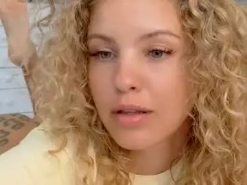 Chaturbate Sex Chat of theislandgirl