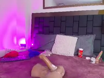 Chaturbate Adult Webcams of elenna_boobs_