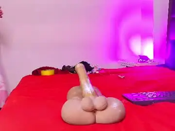 Chaturbate Free Live Porn of elenna_boobs_