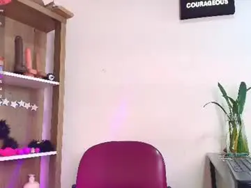 Chaturbate Adult Video Chat of elenna_boobs_