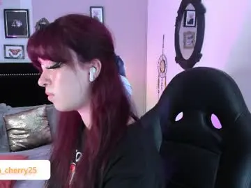 Chaturbate Best live sex cam show of leah_cherry