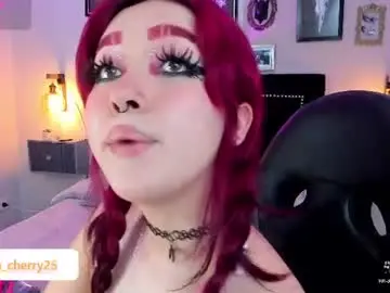 Chaturbate Free Porn Cam of leah_cherry