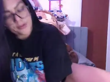 Chaturbate Live Porn of maid_floyd