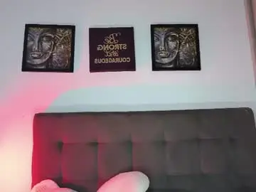 Chaturbate Sex Cam of raven_stonee01