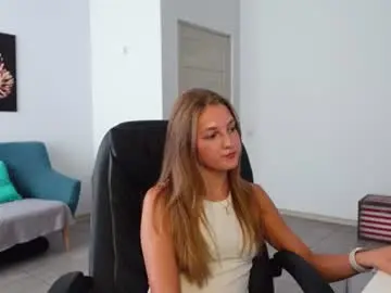 Chaturbate Adult Video Chat of agelina_summer