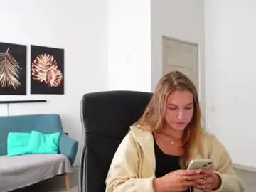Chaturbate Live Sex of agelina_summer
