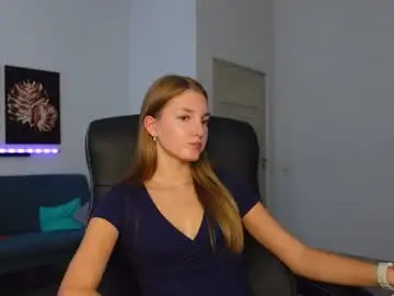 Chaturbate Live Porn of agelina_summer