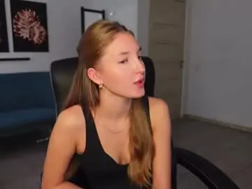 Chaturbate Free Live Porn of agelina_summer