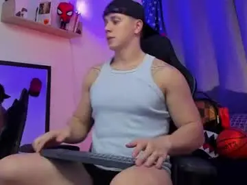 Chaturbate Best live sex cam show of astonhills