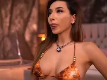 Chaturbate Best live sex cam show of ginavalentinna