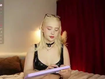 Chaturbate Adult Video Chat of laurawifenes