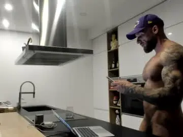 Chaturbate Free Porn Cam of mealphamale
