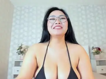 Chaturbate Live Sex Cam of miss_asia_one