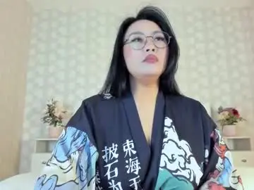 Chaturbate Live Sex Cam of miss_asia_one