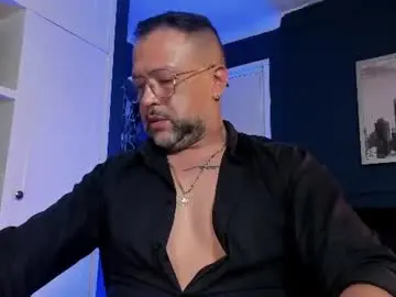 Chaturbate Sex Cam of mrfrank_tattoo