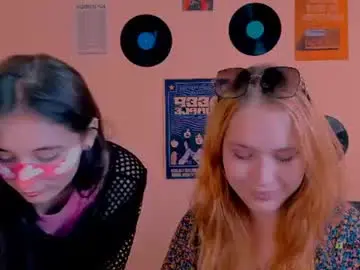 Chaturbate Live Sex Cam of nami_glow