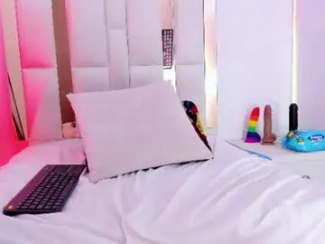 Chaturbate Sex Cam of roxy_sexy69