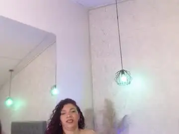 Chaturbate Free Porn Cam of serena_houstonn
