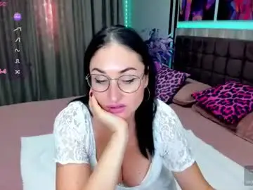 Chaturbate Live Sex Cam of stefanawinter