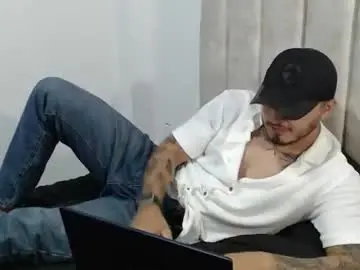 Chaturbate Best live sex cam show of thiago_420
