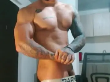 Chaturbate Live Porn of adam_shilder7
