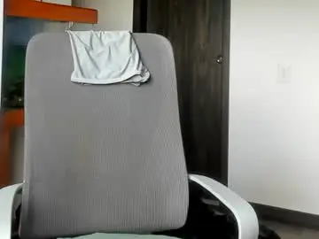 Chaturbate Live Porn of aquiles0224