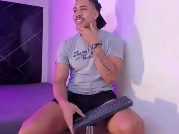 Chaturbate Adult Webcam of chirshot21_