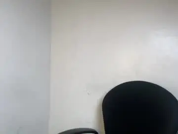 Chaturbate Live Sex Cam of cum_863648