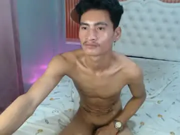Chaturbate Watch Live Sex Cams of davelicious_