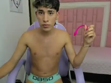 Chaturbate Sex Chat of ferphoenix_