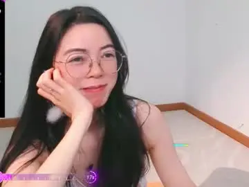 Chaturbate Watch Live Sex Cams of happyluckyrose