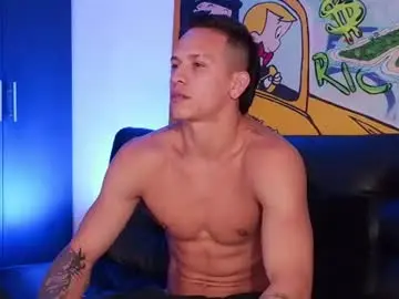 Chaturbate Watch Live Sex Cams of jacob_james01