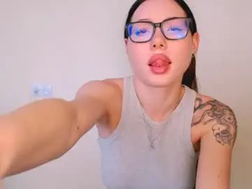 Chaturbate Live Porn of maxi_sweetheart