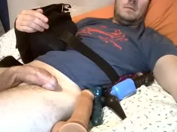 Chaturbate Live Sex Cam of mbrew522