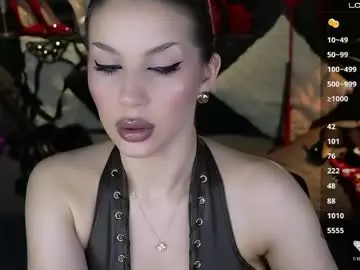 Chaturbate Sex Cam of mistress_darsy