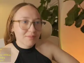 Chaturbate Free Live Porn of skarpio17