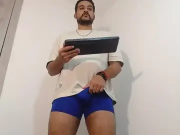 Chaturbate Free Porn Cam of _christopher_dennis_