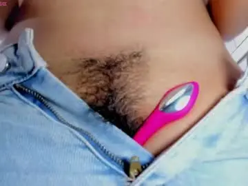 Chaturbate Watch Live Sex Cams of ariacoral