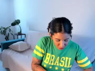 Chaturbate Free Porn Cam of bronzetease