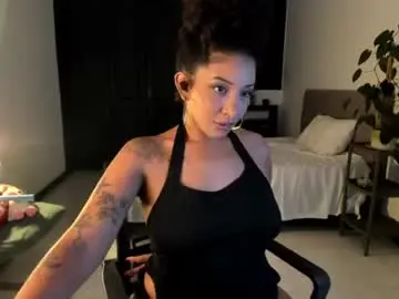 Chaturbate Best live sex cam show of bronzetease