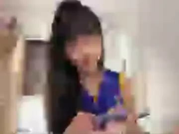 Chaturbate Watch Live Sex Cams of claire_siroksi